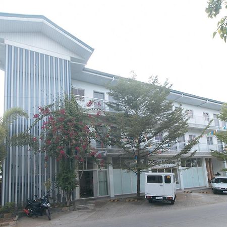 Reddoorz At Fat J Apartelle Mactan Cebu Exterior photo